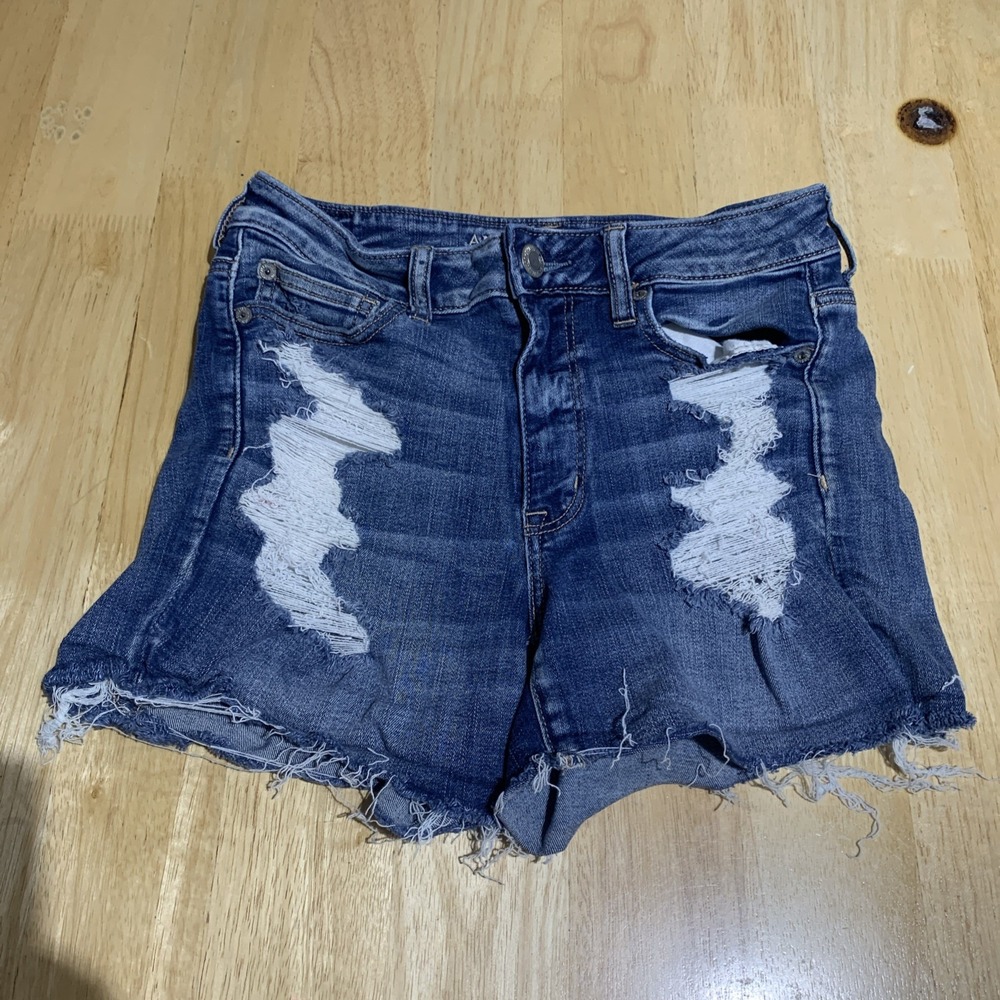 American Eagle Outfitters Women's AEO Hi-Rise Shortie Denim Jean Shorts sz 8